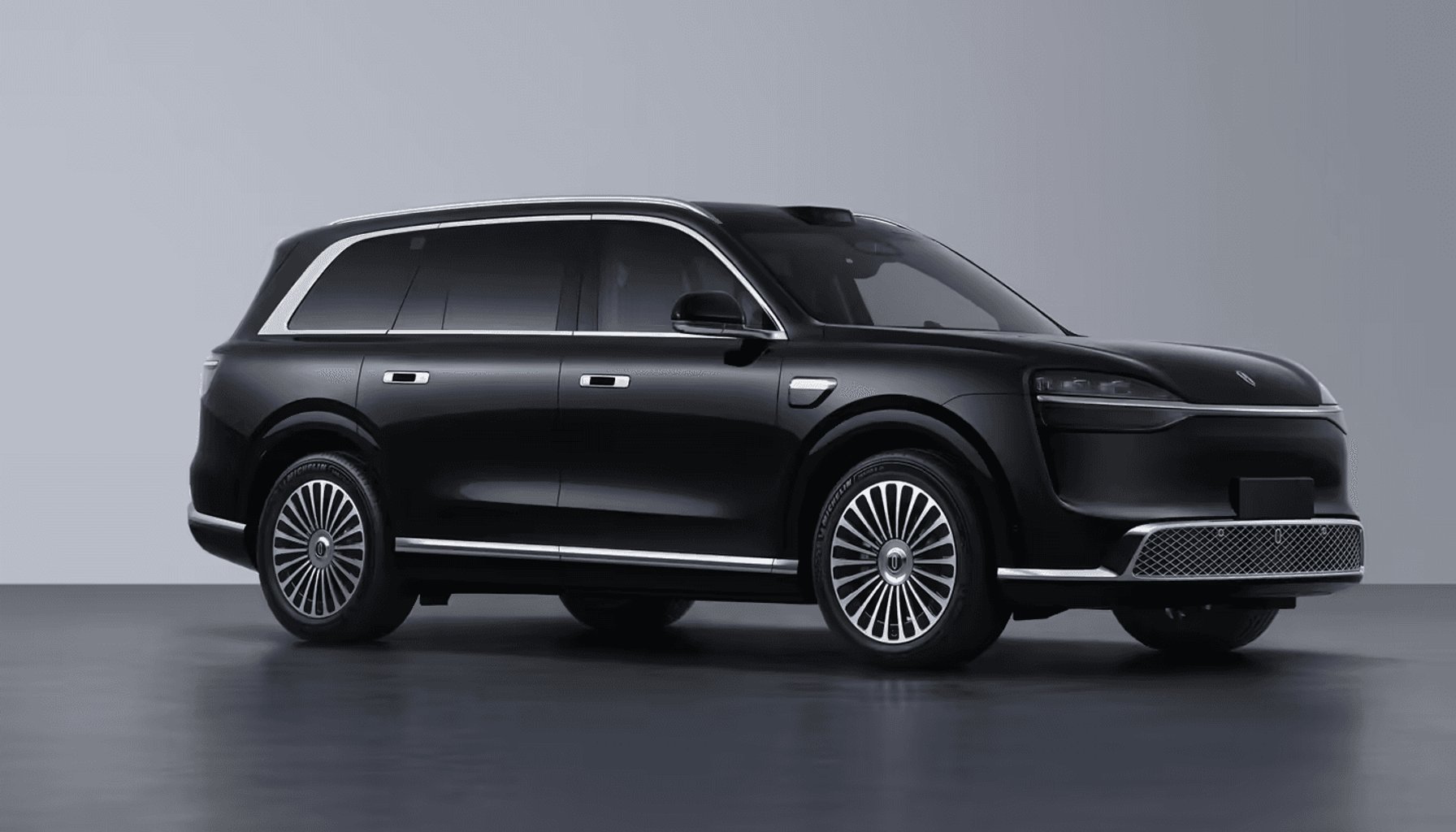 Huawei-Backed AITO M9 2026 Model Spotted Ahead of Launch