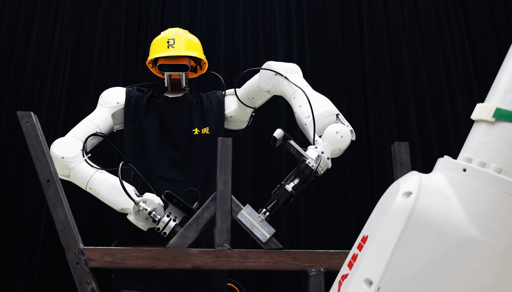 Industrial Embodied Intelligence Company Raises Hundreds of Millions in Funding