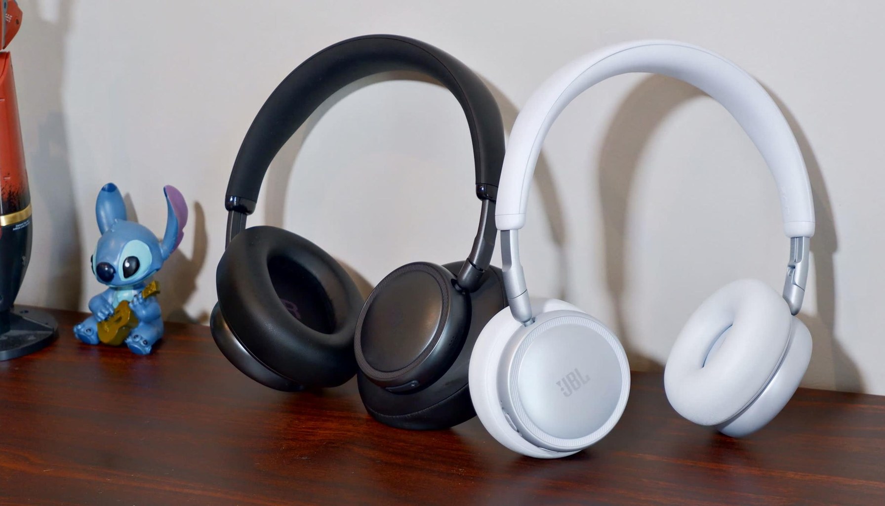 JBL Live 780NC and 680NC review: Great leaps, greater missteps