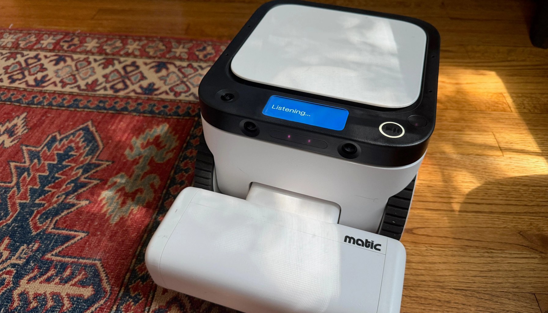 You can now just point at a mess and this robot vacuum will suck it up
