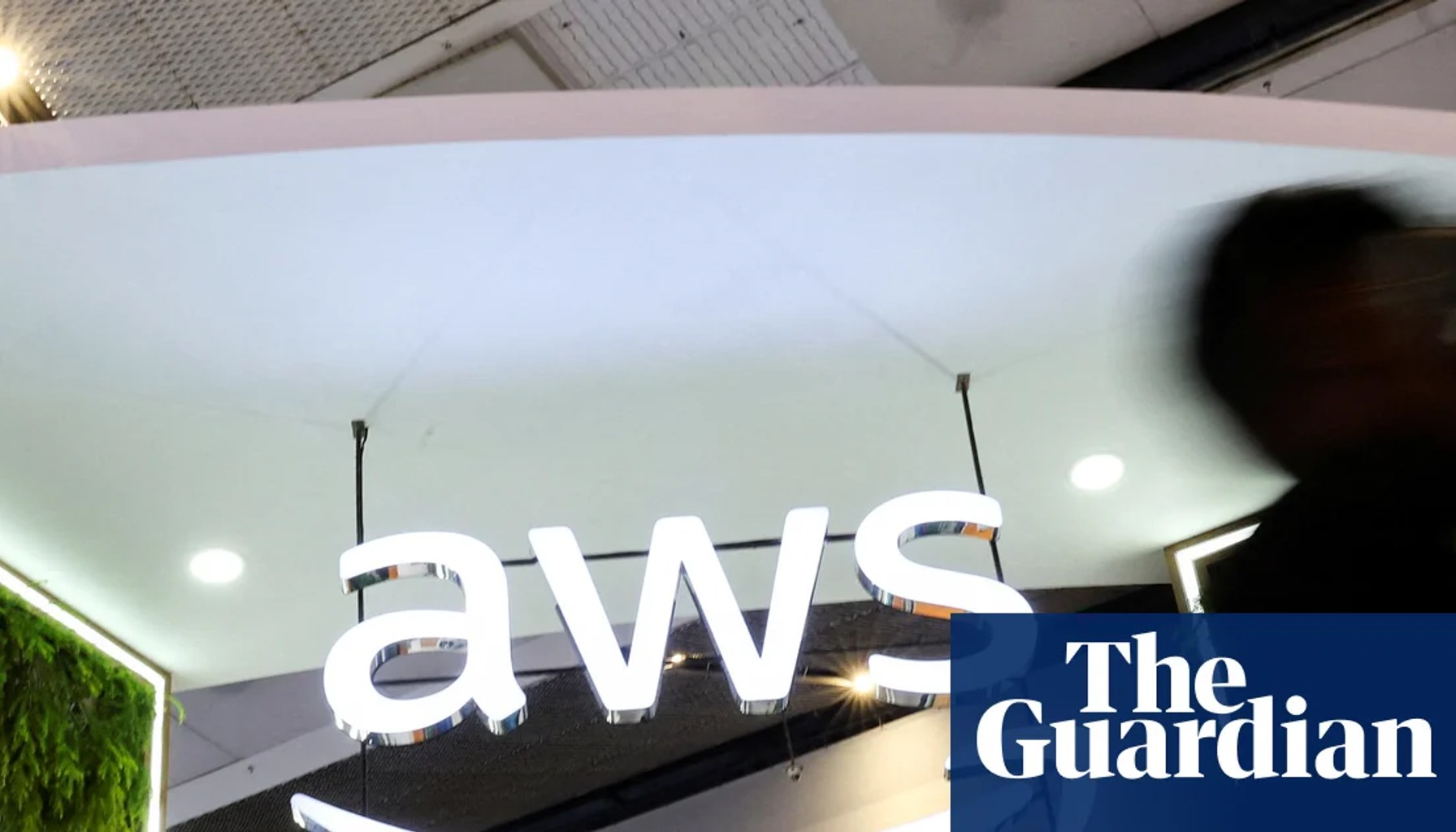 Amazon Web Services customers receive bills for up to $1.5tn after global glitch