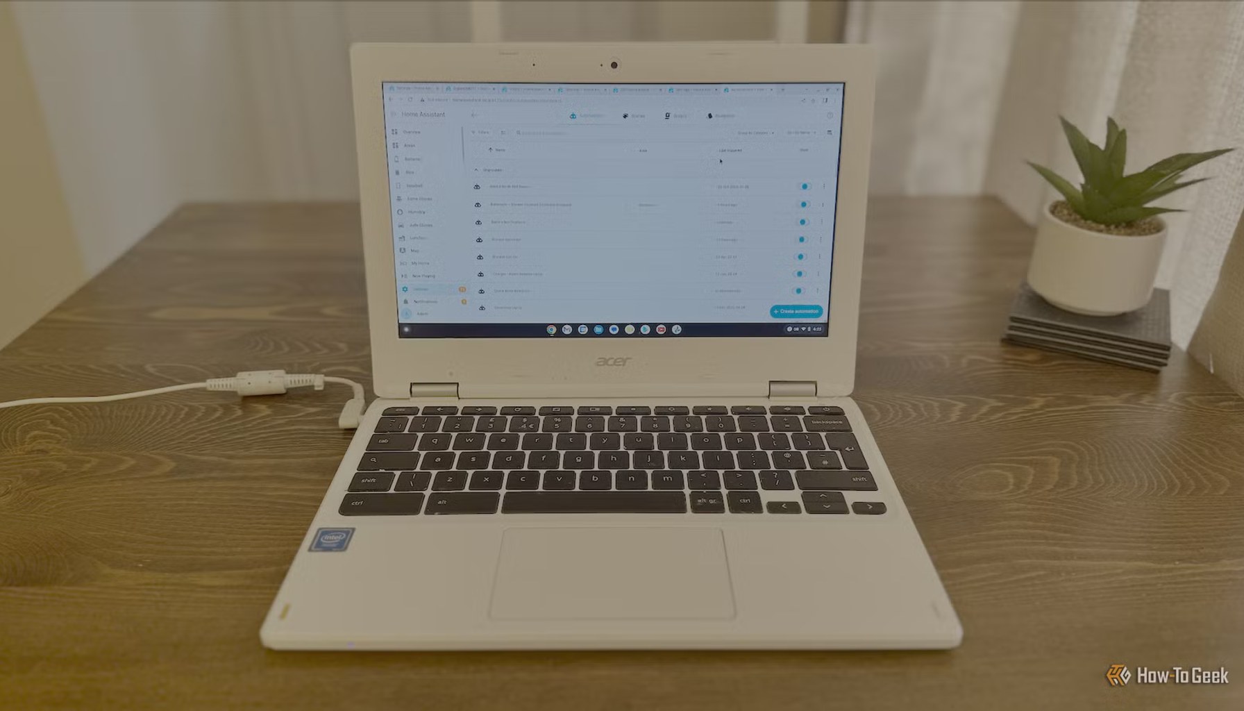 I gave my old Chromebook a second life as a dedicated Home Assistant terminal
