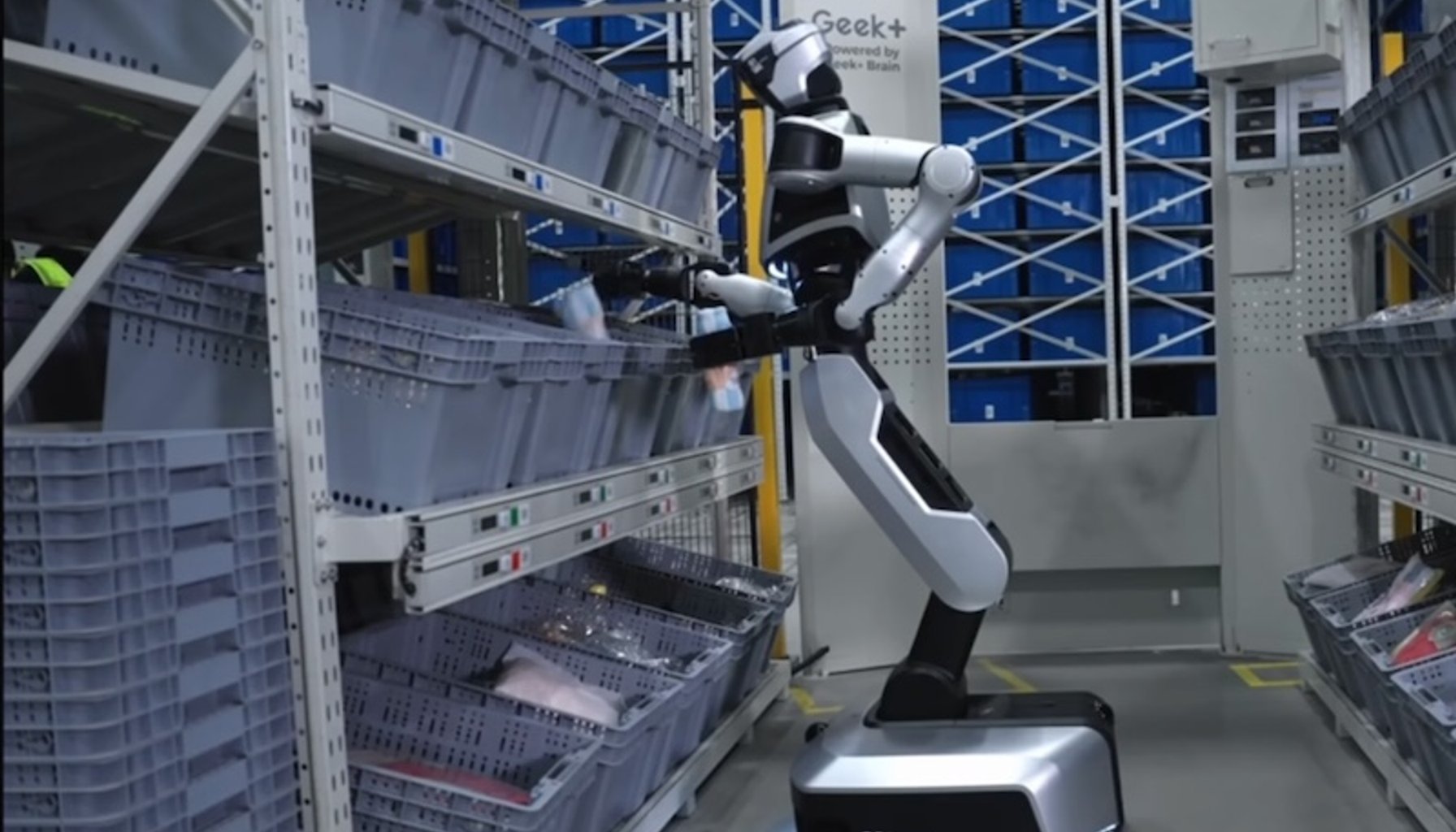 Geekplus to show video of its new humanoid warehouse robot at LogiMAT 2026