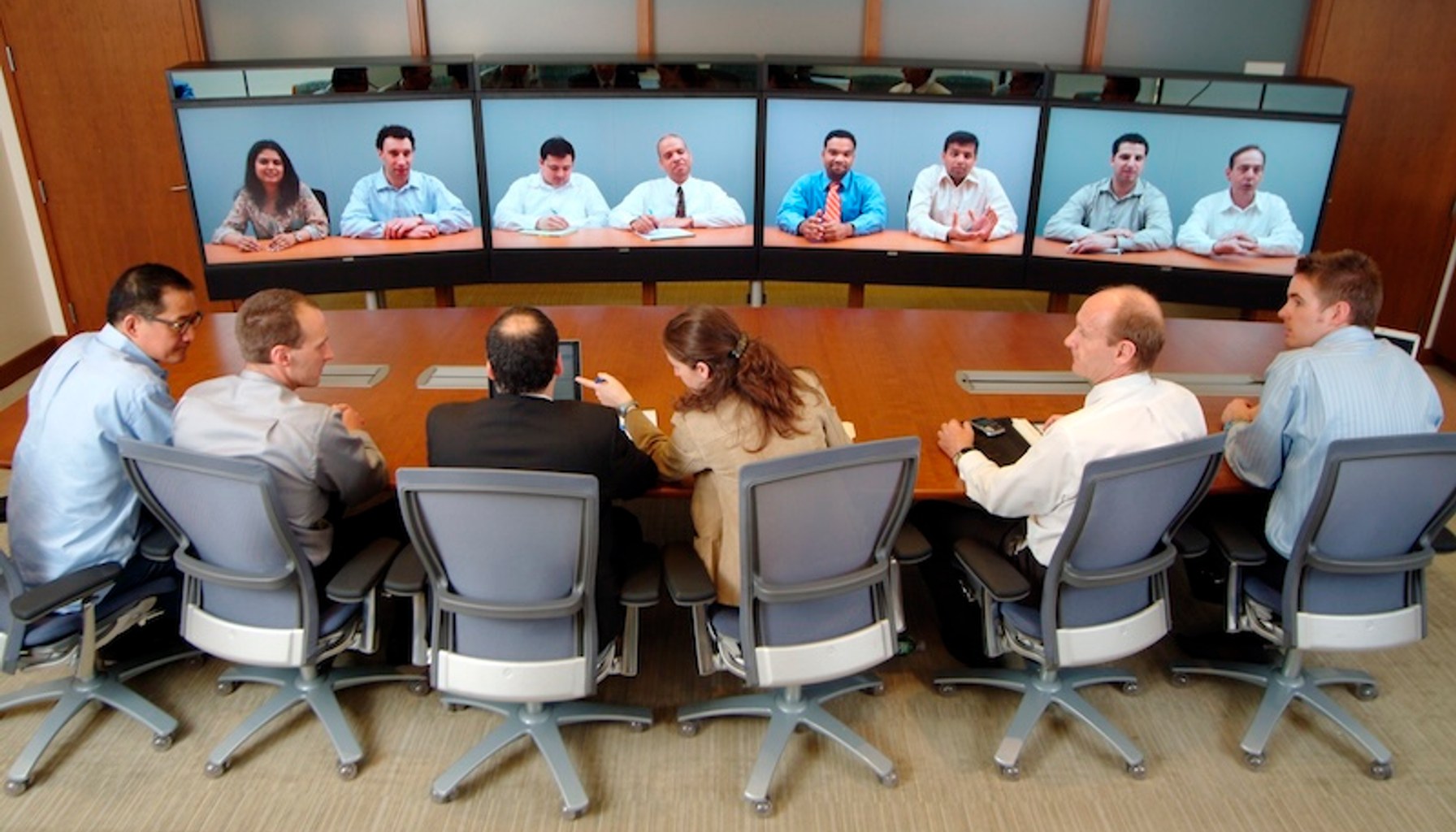 Expert opinion: Extending remote work to the factory floor through telepresence